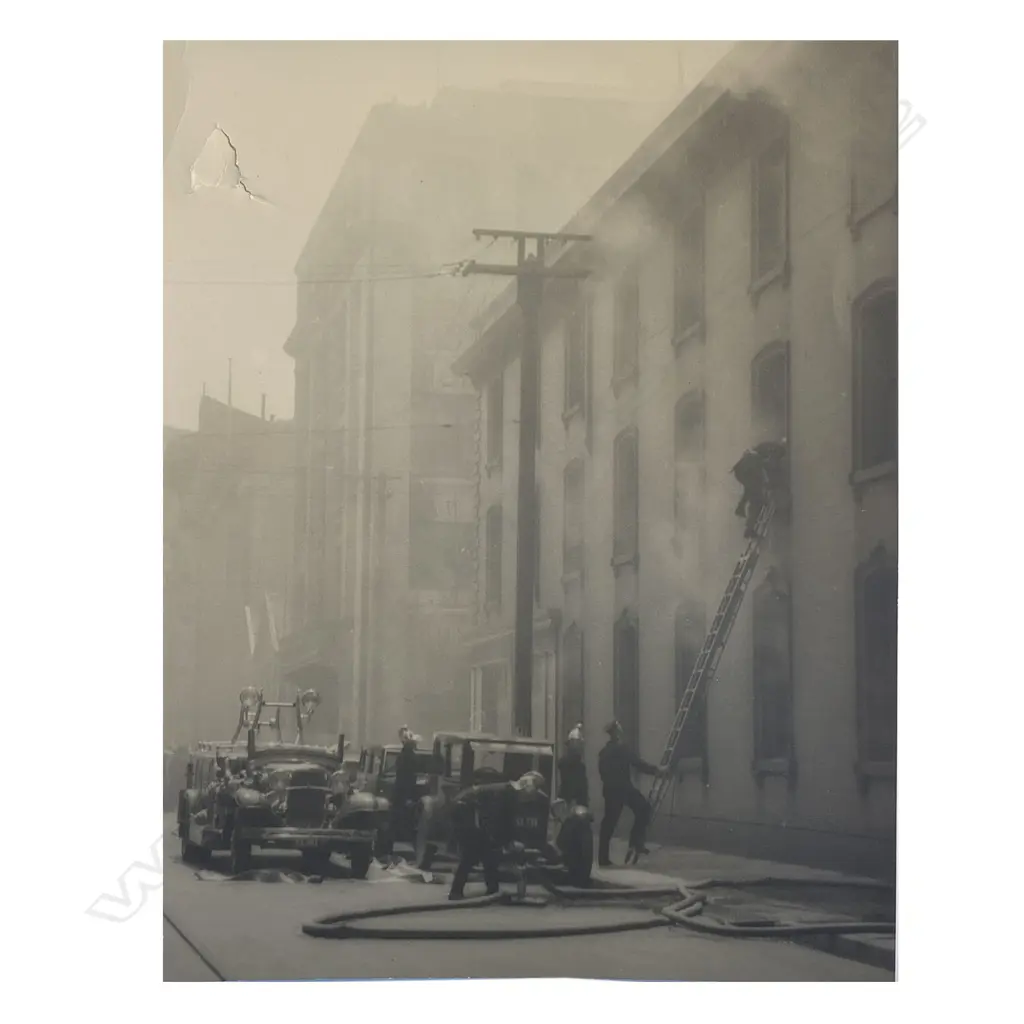 Roland Searle - collection of six photos, Image 1++